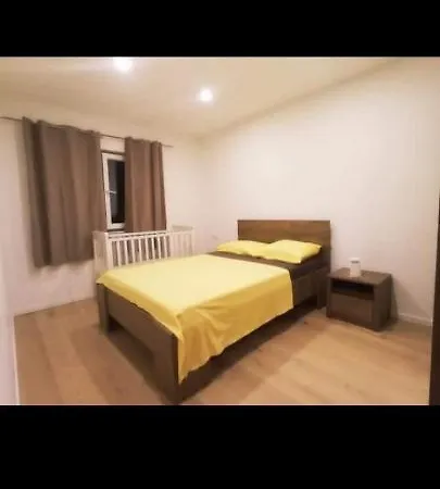 Apartamento Paula Makarska